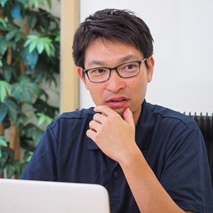 インタビュー